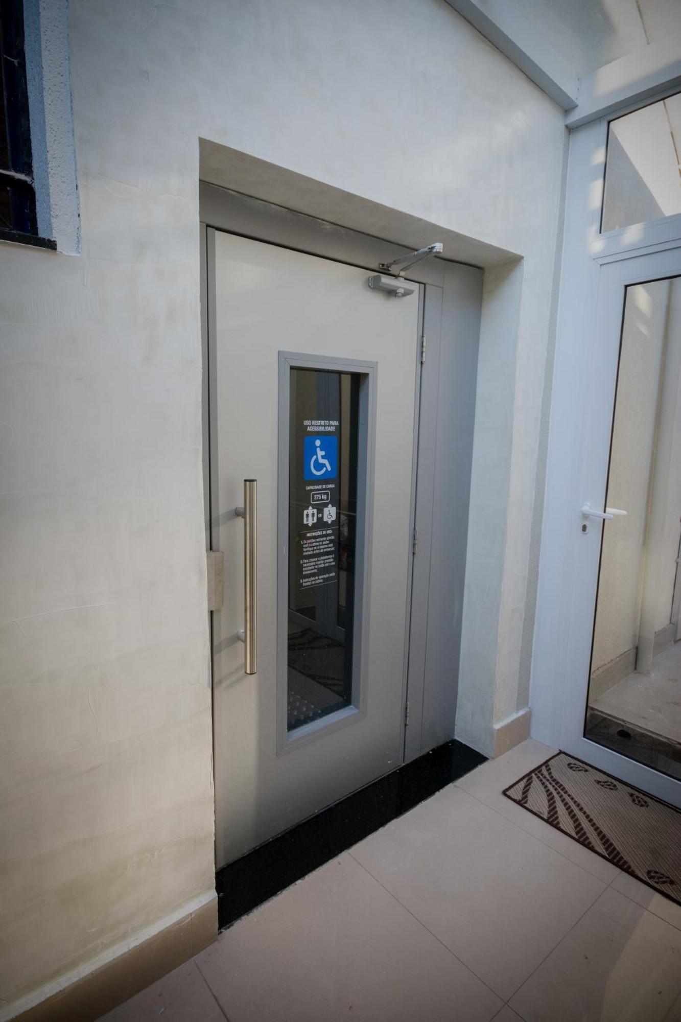 Hotel Estacao Paraiso - Ao Lado Do Metro Paraiso E 600M Da Av Paulista เซาเปาโล ภายนอก รูปภาพ